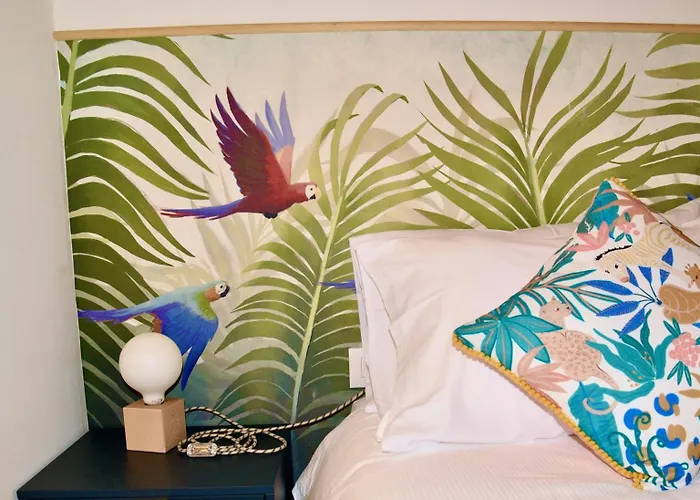 Nine Shared Bed & Breakfast *